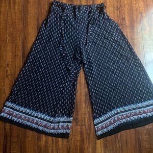 Plus size women’s Wide leg pants